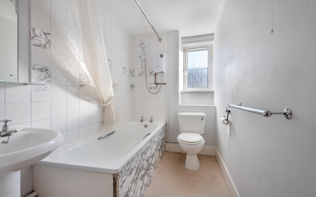 Additional image 8 of Latimer Court, 2 Latimer Road, Bournemouth, BH9 1JW