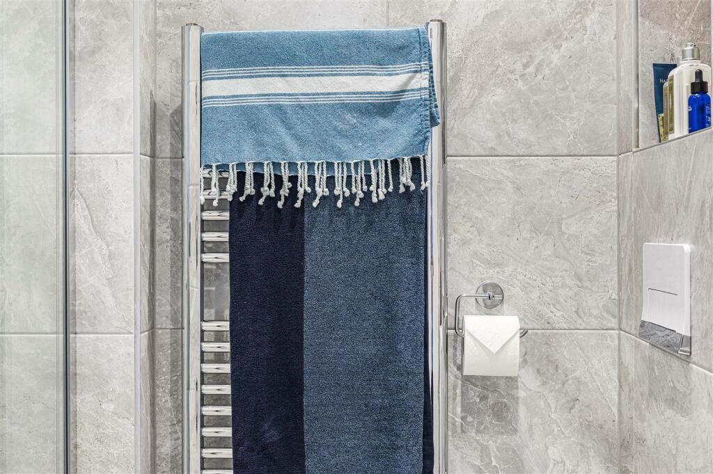 Additional image 15 of Claremont Road, Seaford