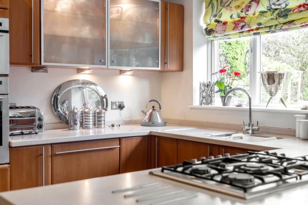 Additional image 30 of Ashurst Close, Goring-By-Sea