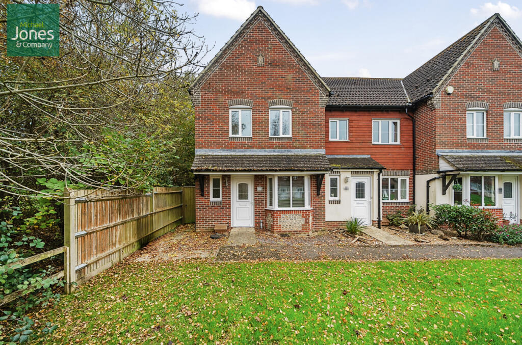 Watersmead Drive, The Poplars, Littlehampton, BN17