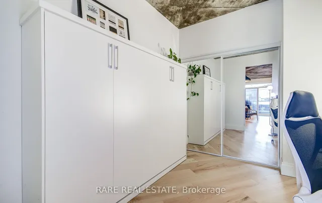 Additional image 8 of 1 Shaw St Unit 829