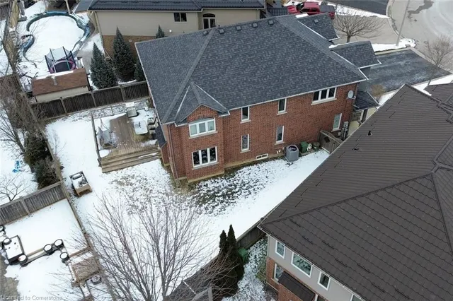 Additional image 44 of 23 Felicia Crt