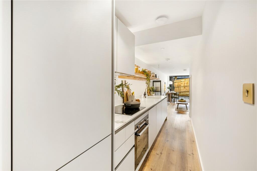 Additional image 16 of The Mews @ Howard Terrace, Brighton, BN1