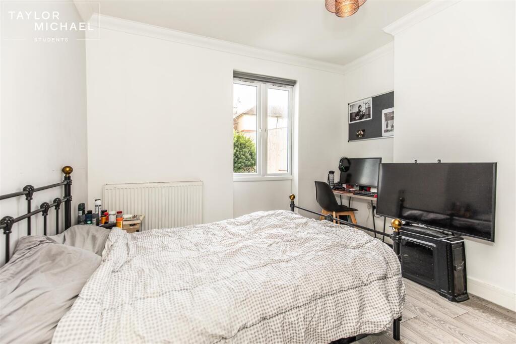 Additional image 4 of Buller Road, Brighton