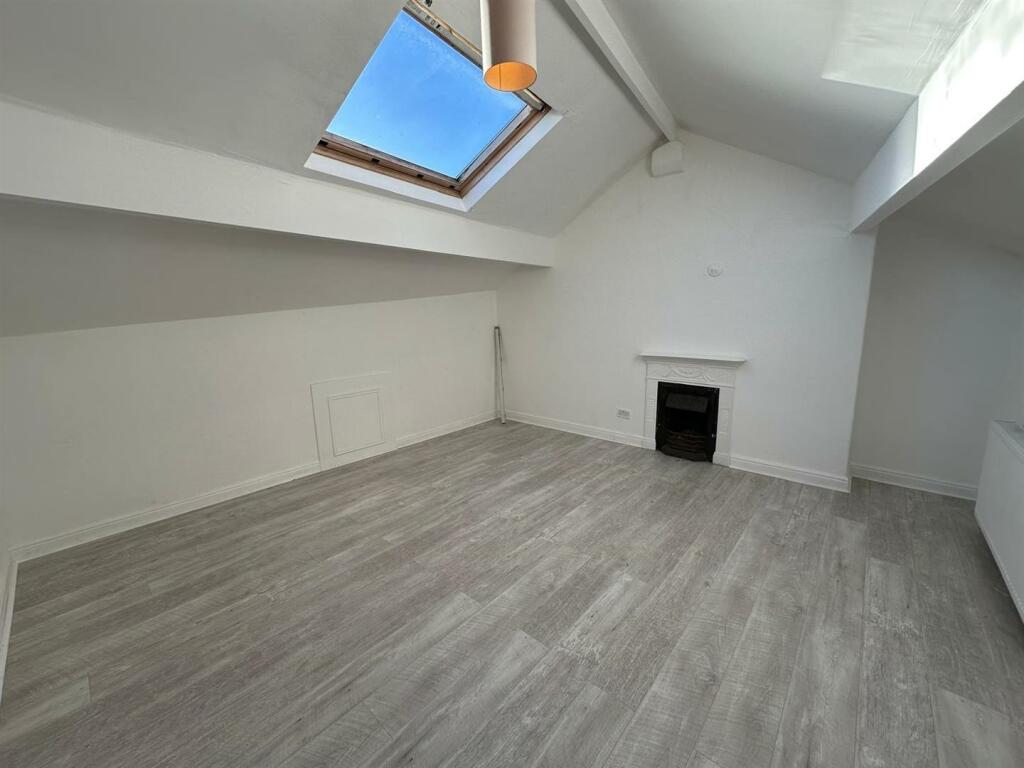 Additional image 8 of Skipton Road, Silsden,