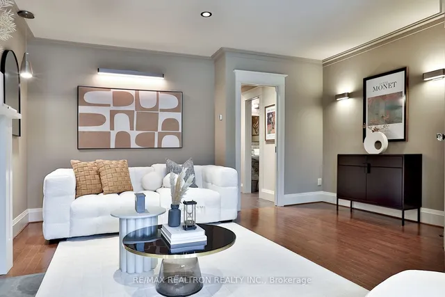 Additional image 5 of 351 Woburn Ave