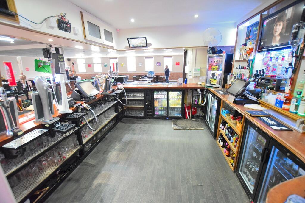 Additional image 7 of Station Road, New Milton, Hampshire. BH25 6JX