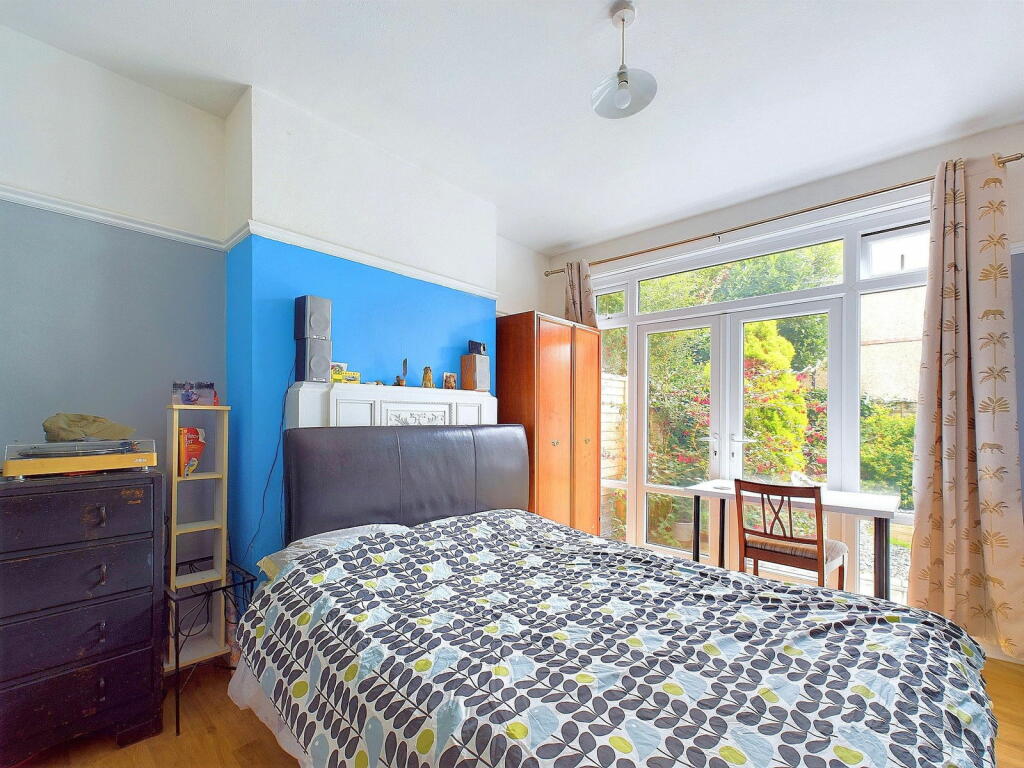 Additional image 9 of Victoria Road, Worthing BN11 1XB