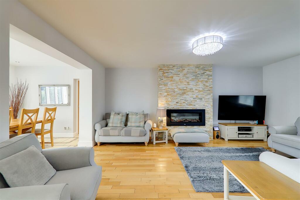 Additional image 35 of Hillside Avenue, Worthing