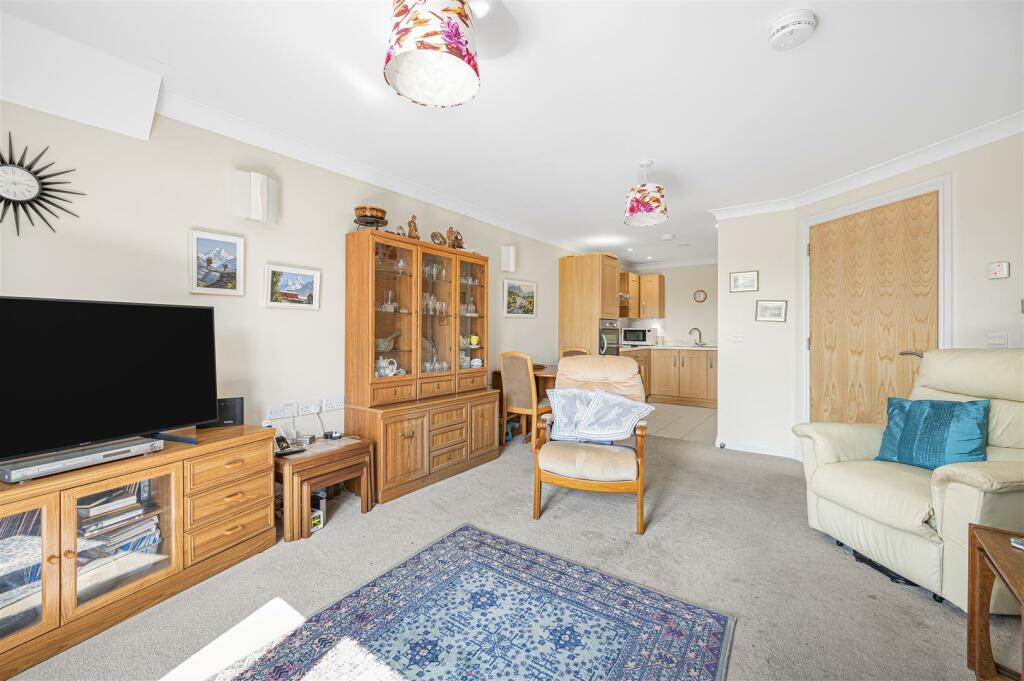 Additional image 7 of Sutton Avenue, Seaford