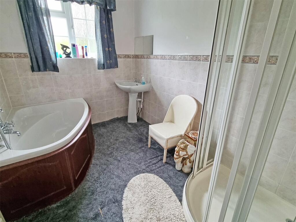 Additional image 15 of Barrs Avenue, New Milton, Hampshire, BH25