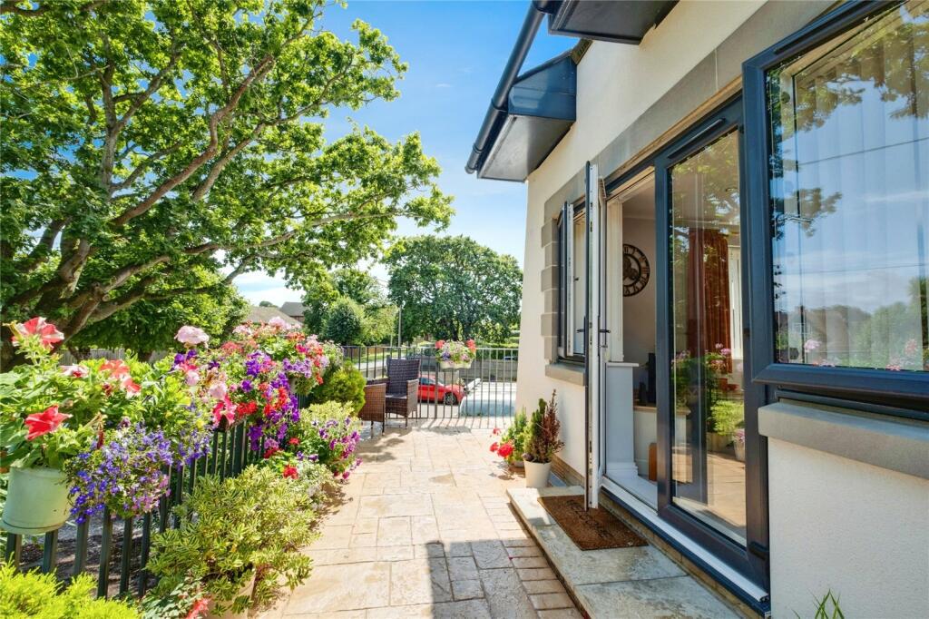 Additional image 14 of The Oaks, Barton Court Avenue, Barton On Sea, Hampshire, BH25