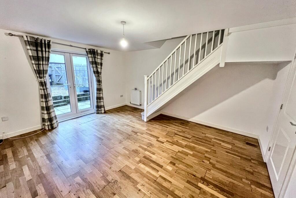 Additional image 4 of Wool