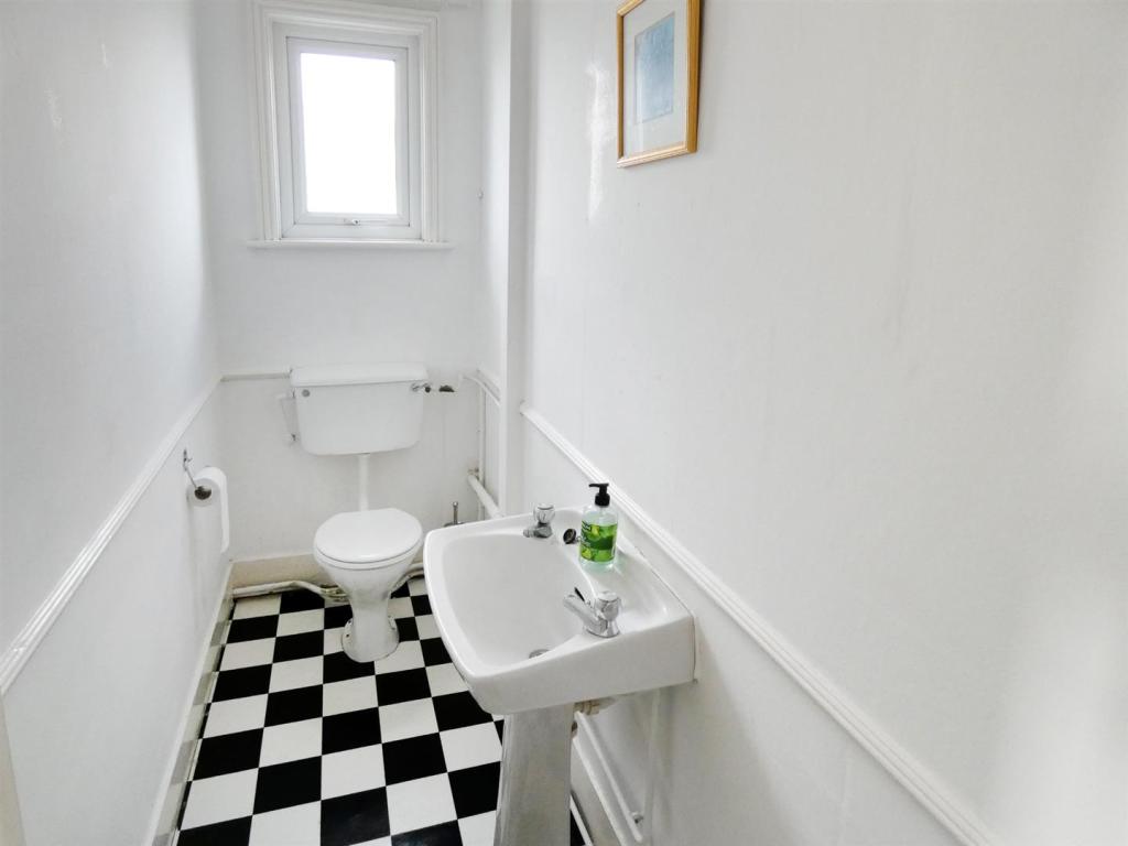 Additional image 7 of South Terrace Littlehampton