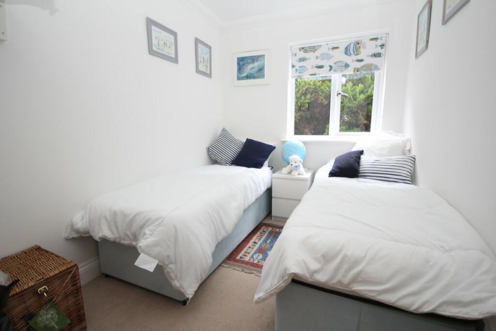 Additional image 8 of 3 Chine Crescent Road, DURLEY CHINE, BH2