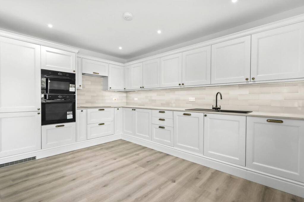 Additional image 5 of Kestrels View, Lower Horsebridge, Hailsham, East Sussex, BN27