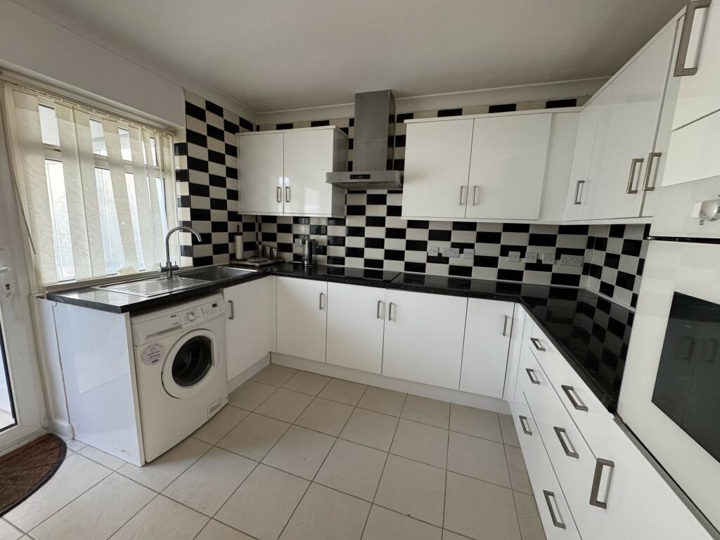 Additional image 13 of Plover Close