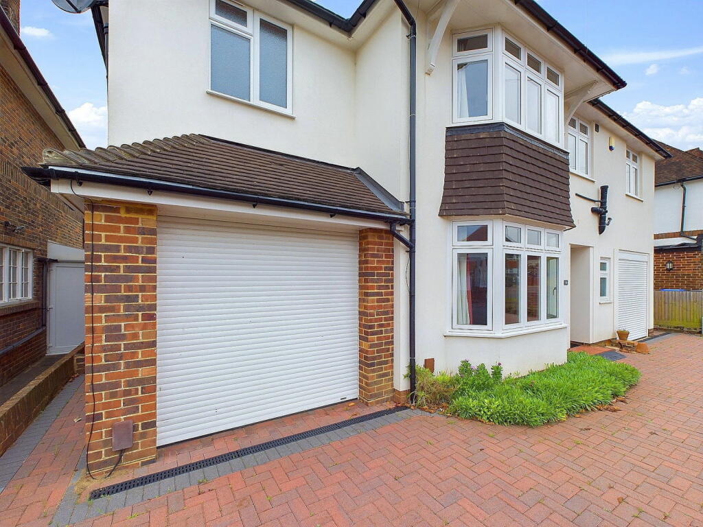 Additional image 25 of Oldfield Crescent, Southwick