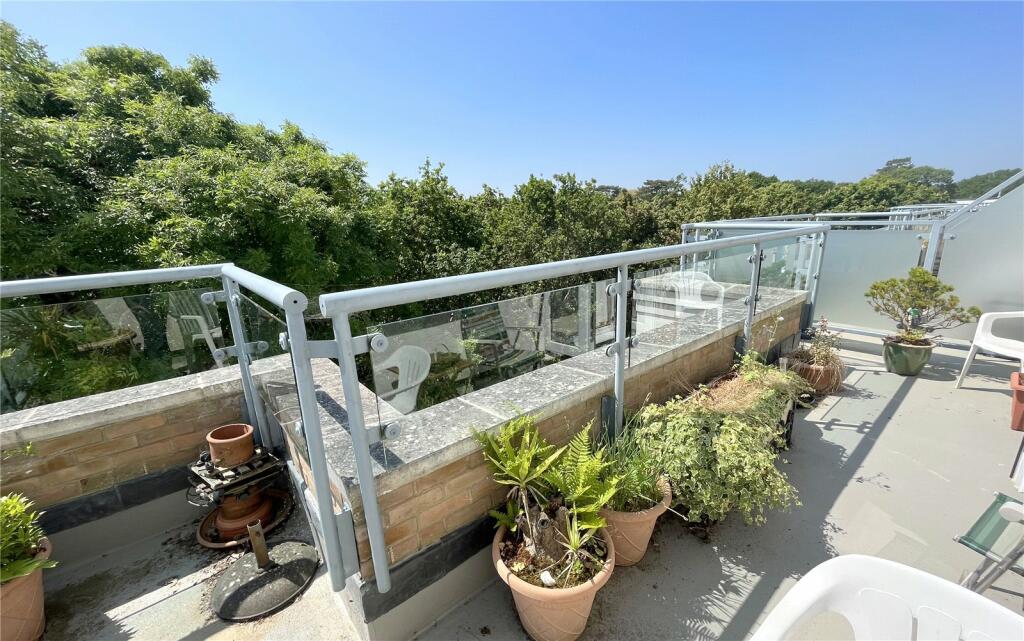 Additional image 4 of Highview Court, Wortley Road, Highcliffe, Christchurch, Dorset, BH23