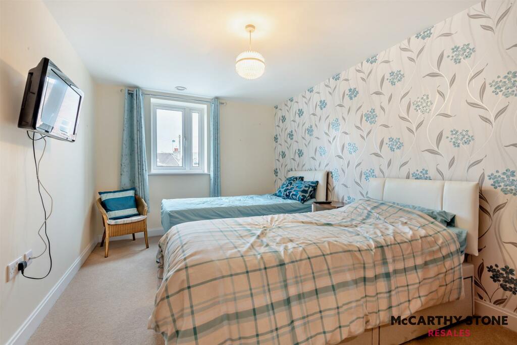 Additional image 7 of Macaulay Road, Broadstone, Dorset, BH18 8AR