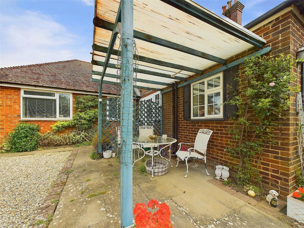 Additional image 14 of Wallace Avenue, Worthing, BN11