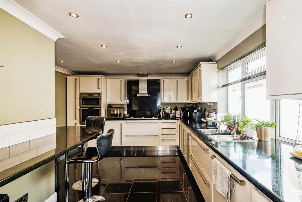 Additional image 7 of Southways Avenue, Worthing