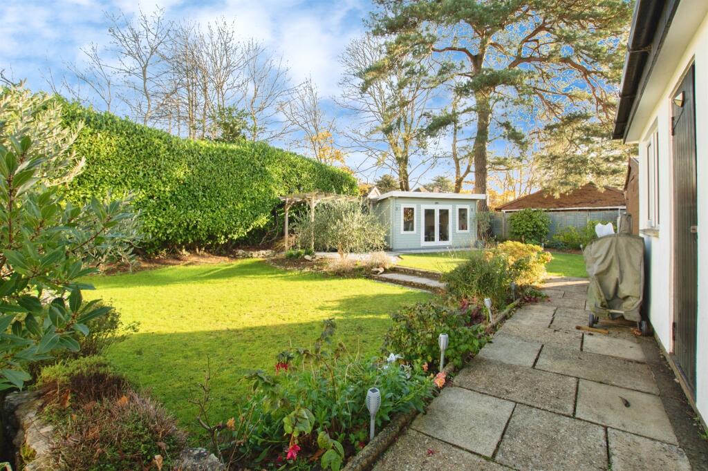 Additional image 11 of Fernlea Close, FERNDOWN