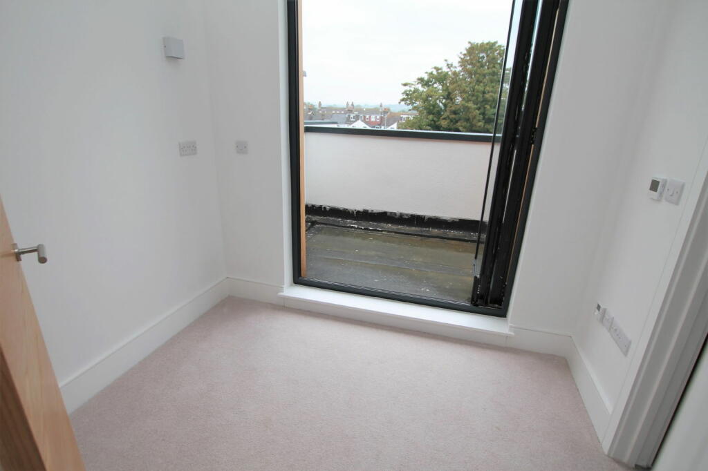 Additional image 10 of Caxton House, Ham Road, Shoreham-by-Sea