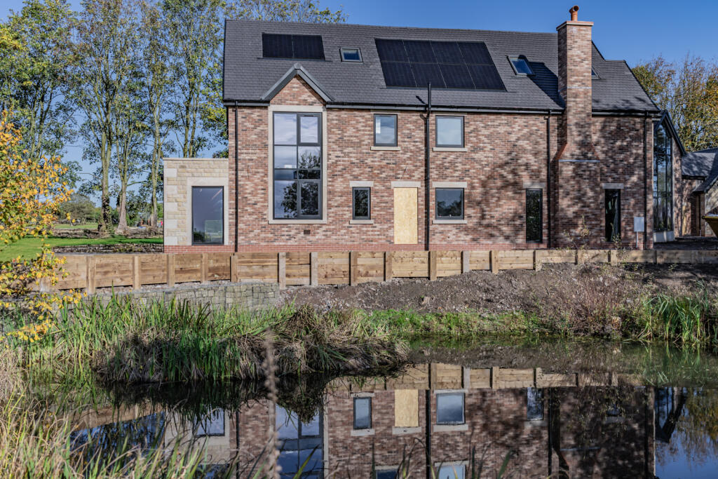 Additional image 6 of Green Gables, Green Common Lane,, Westhoughton, Bolton, Greater Manchester, BL5 3BN