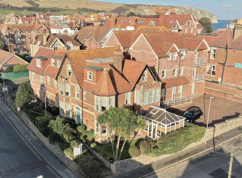 Additional image 4 of 10 Bed Guest House & 4 Bed Owner's House in Highcliffe Road, Swanage