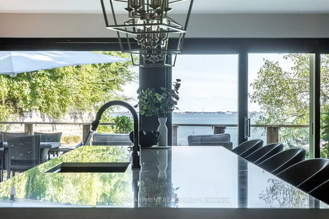 Additional image 9 of 822 Danforth Pl