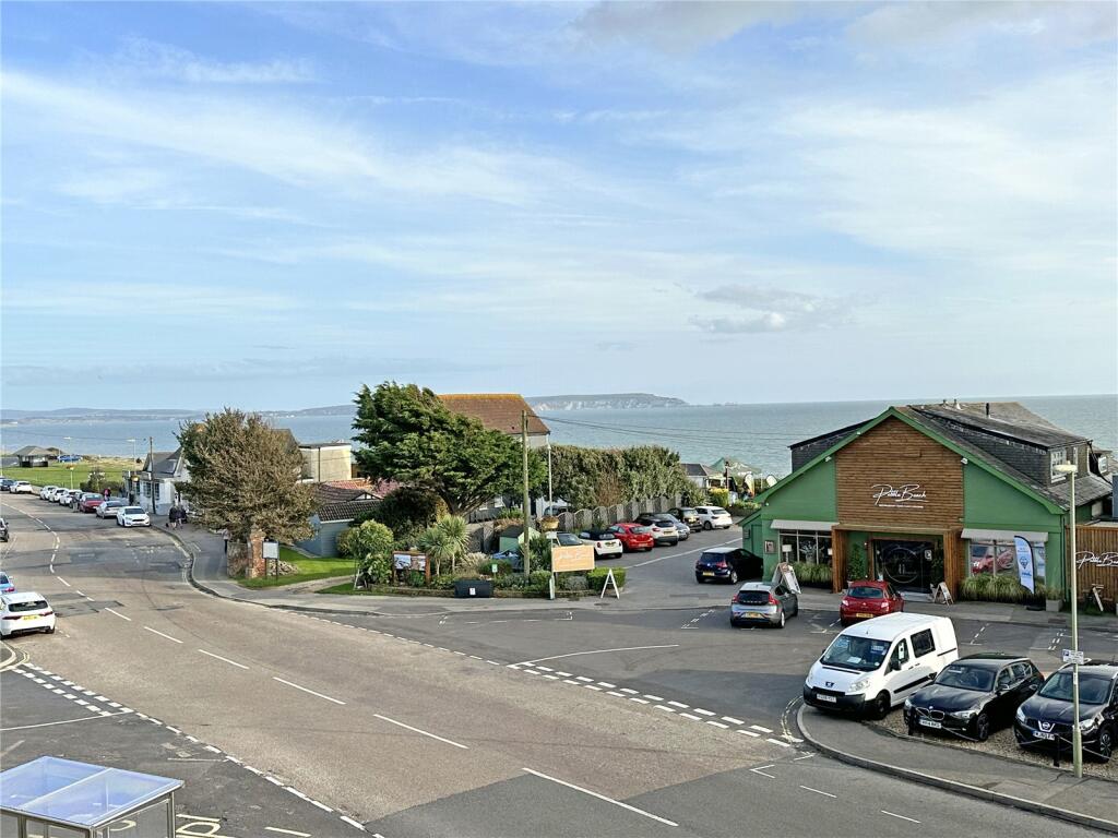 Additional image 12 of Marine Drive, Barton on Sea, New Milton, Hampshire, BH25