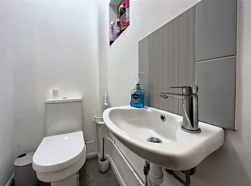 Additional image 11 of Clifton Road, WORTHING