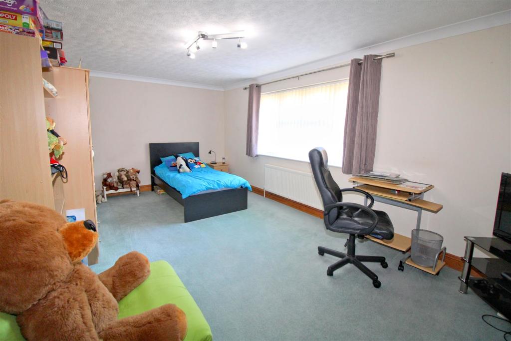 Additional image 8 of Royal Drive, Seaford