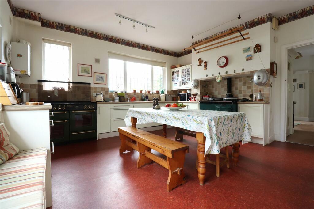 Additional image 15 of Highlands Road, Barton On Sea, Hampshire, BH25