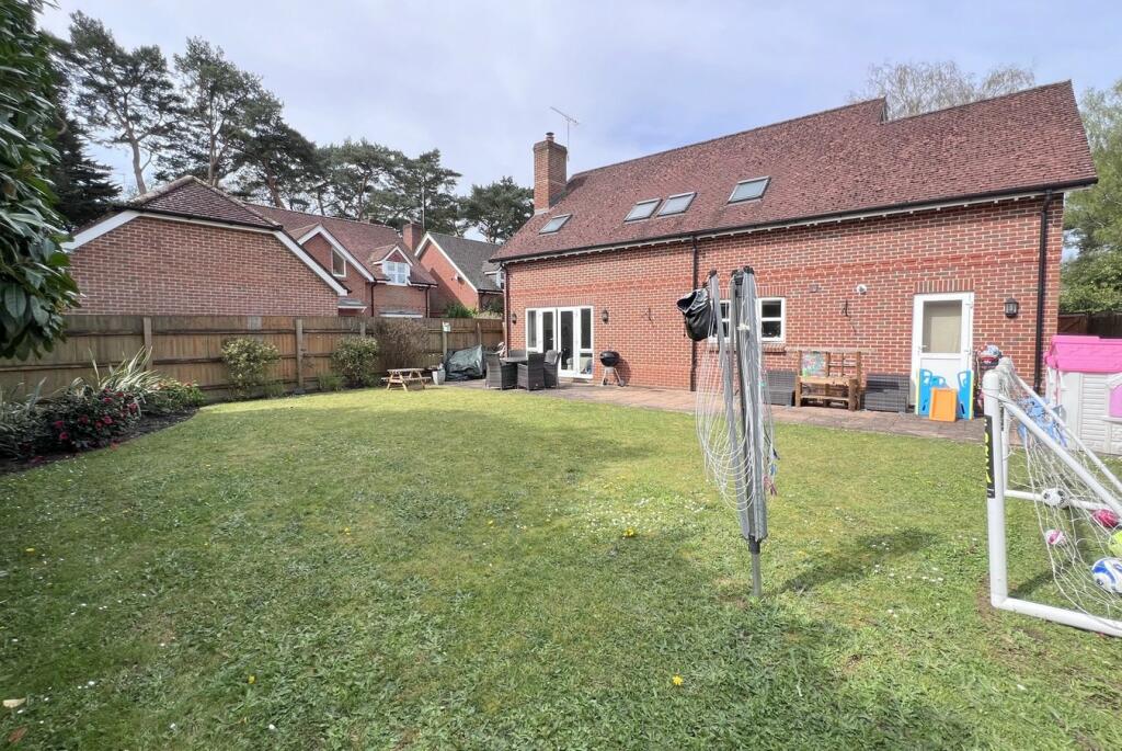 Additional image 22 of Southern Close, West Moors, Ferndown, BH22