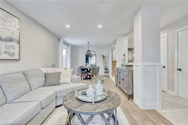 Additional image 8 of 5 Ventura Dr