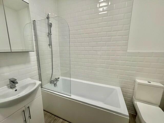 Additional image 7 of Sea Road