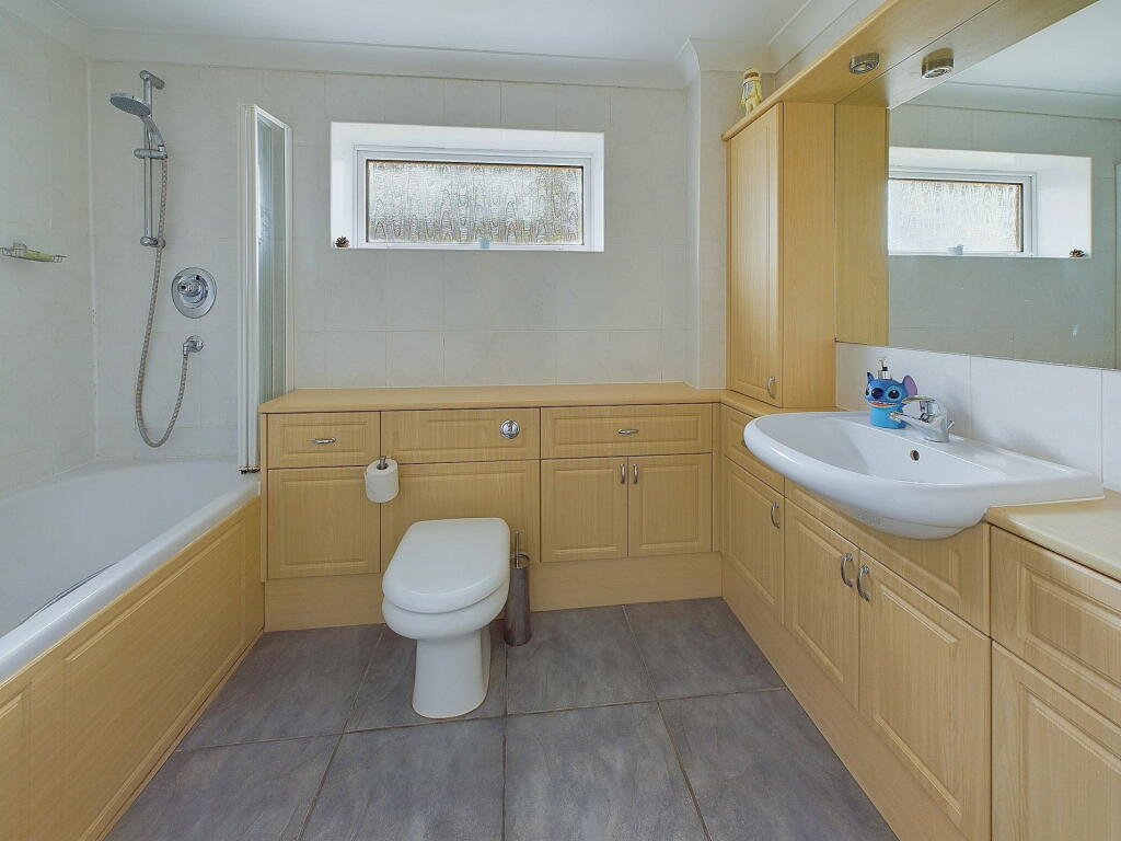 Additional image 16 of Saxons, Shoreham by Sea