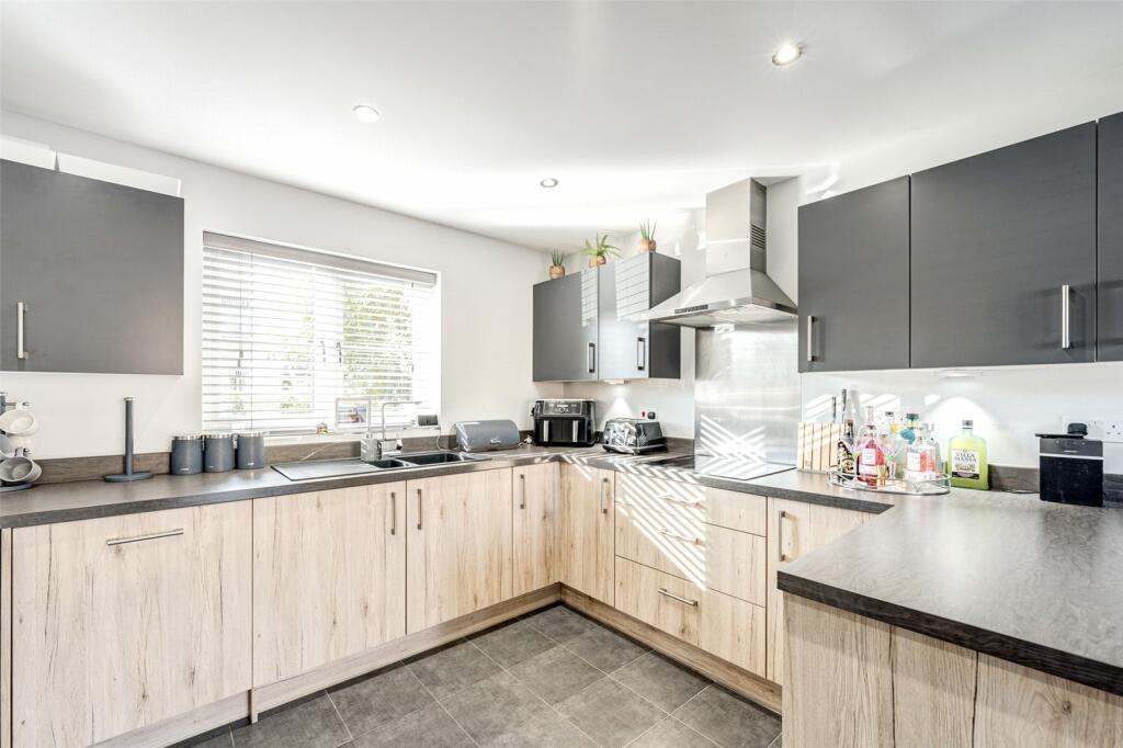 Additional image 16 of Weald Place, Worthing, West Sussex, BN13