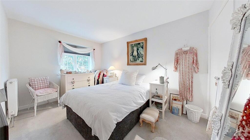 Additional image 7 of Seafields, The Close, Shoreham By Sea, West Sussex, BN43