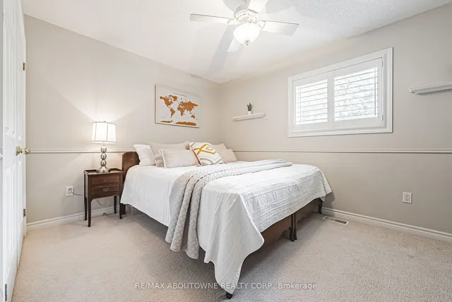 Additional image 22 of 94 Valmont St