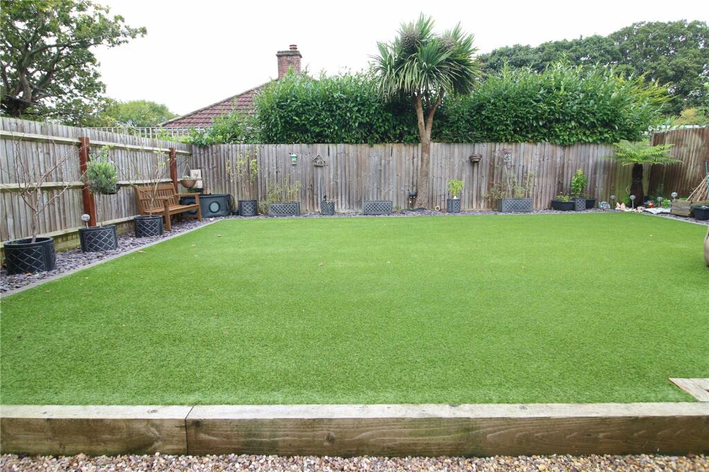 Additional image 2 of Earlswood Park, Ashley, New Milton, Hampshire, BH25