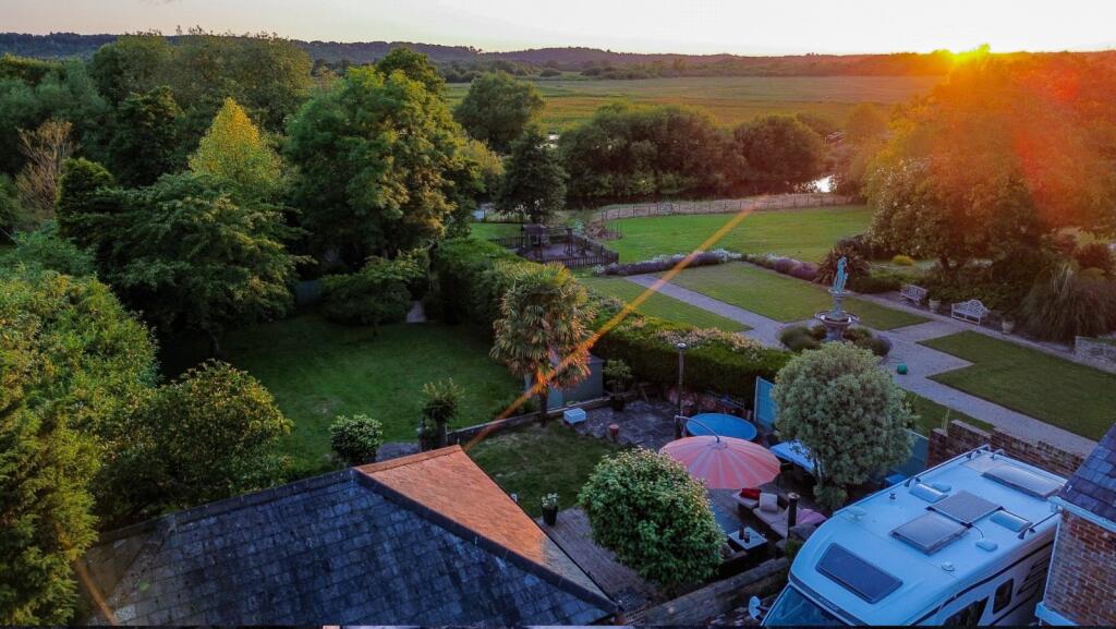 Additional image 30 of Salisbury Road, Winkton, Christchurch, Dorset, BH23