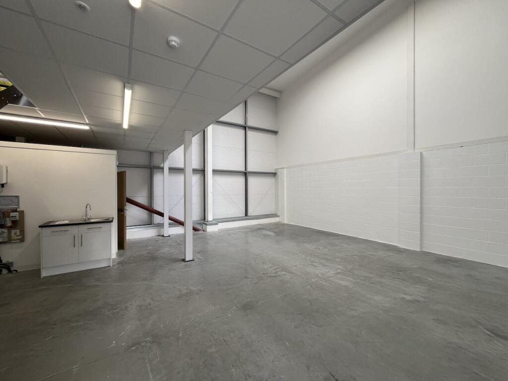 Additional image 3 of Unit 3 Parvaneh Park, Embankment Way, Ringwood, BH24 1WL