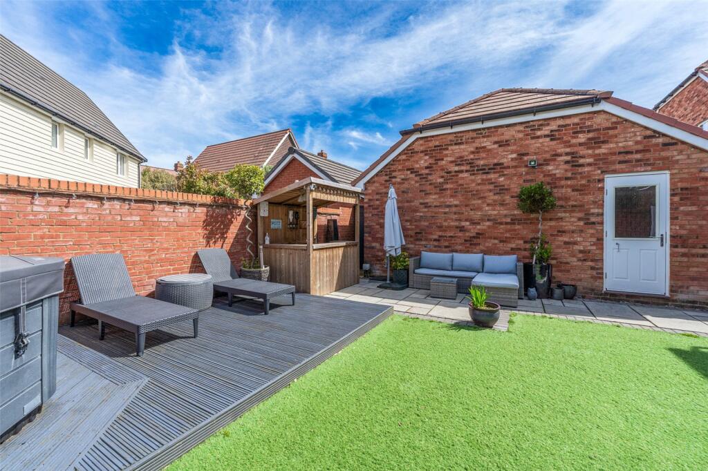 Additional image 33 of Skylark Rise, Goring-by-Sea, Worthing, West Sussex, BN12