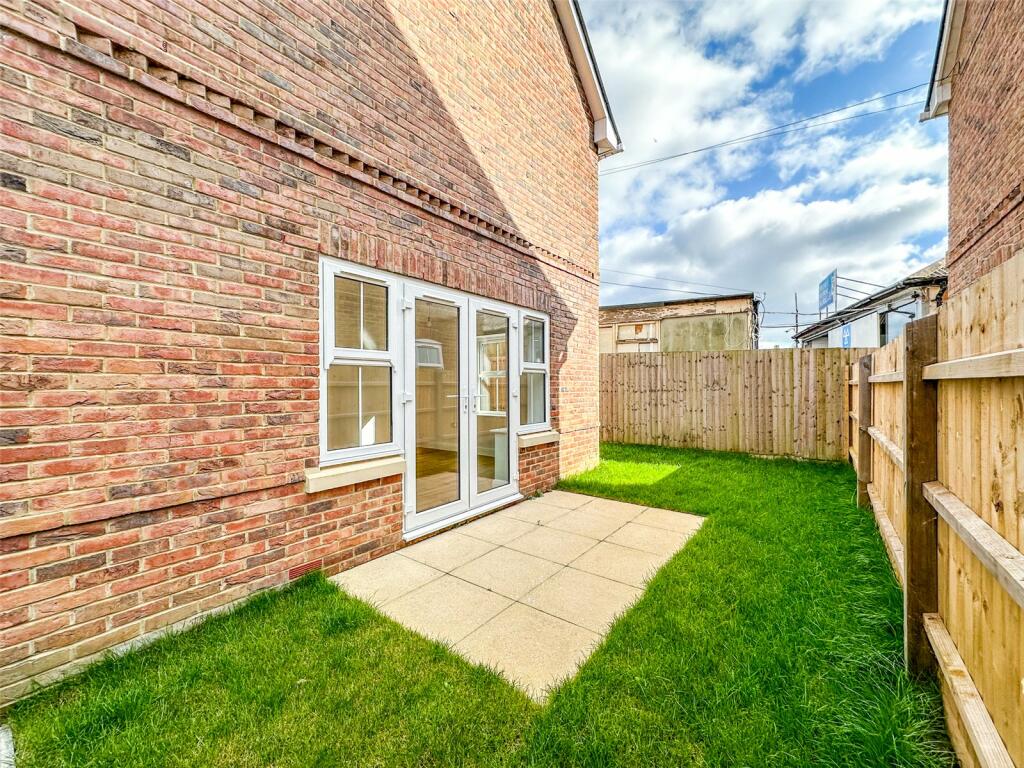 Additional image 16 of Clarendon Road, Christchurch, Dorset, BH23