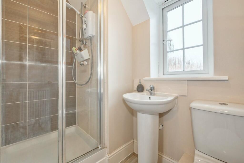 Additional image 16 of Luscombe Avenue, Hellingly, BN27