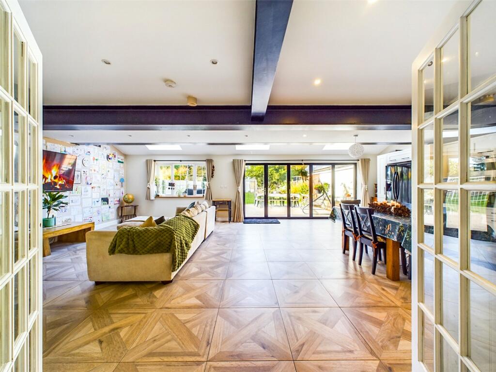 Additional image 14 of Walcott Avenue, Christchurch, Dorset, BH23