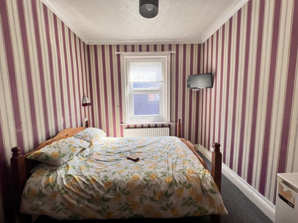 Additional image 3 of Mayfield Guest House, 46 Frances Road, Bournemouth, BH1 3SA
